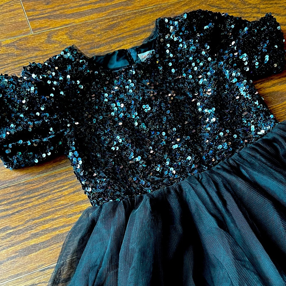 Holiday Sequin Dress size 6/6x NWOT
